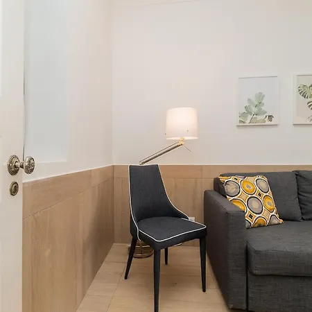 Beautiful & Cosy 2bed In Ajuda Apartment