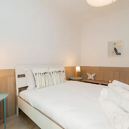Beautiful & Cosy 2bed In Ajuda Lägenhet