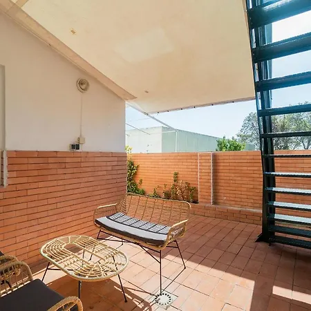 Beautiful & Cosy 2bed In Ajuda *